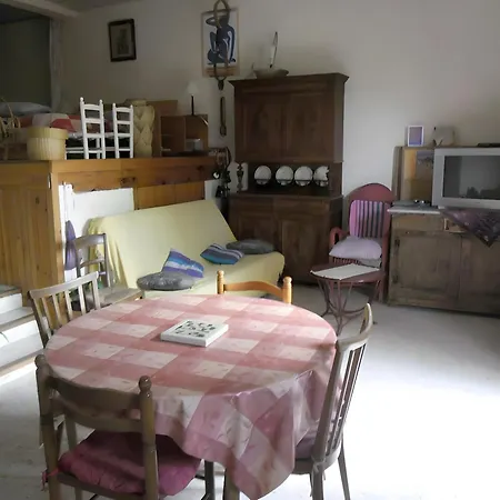 A Apartmán *